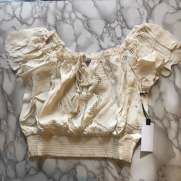 ❌CLOSEOUT SALE❌ ASTR crochet off the shoulder top - Picture 5 of 8